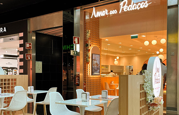 Loja de bolos Amor aos Pedaços Alegro Sintra